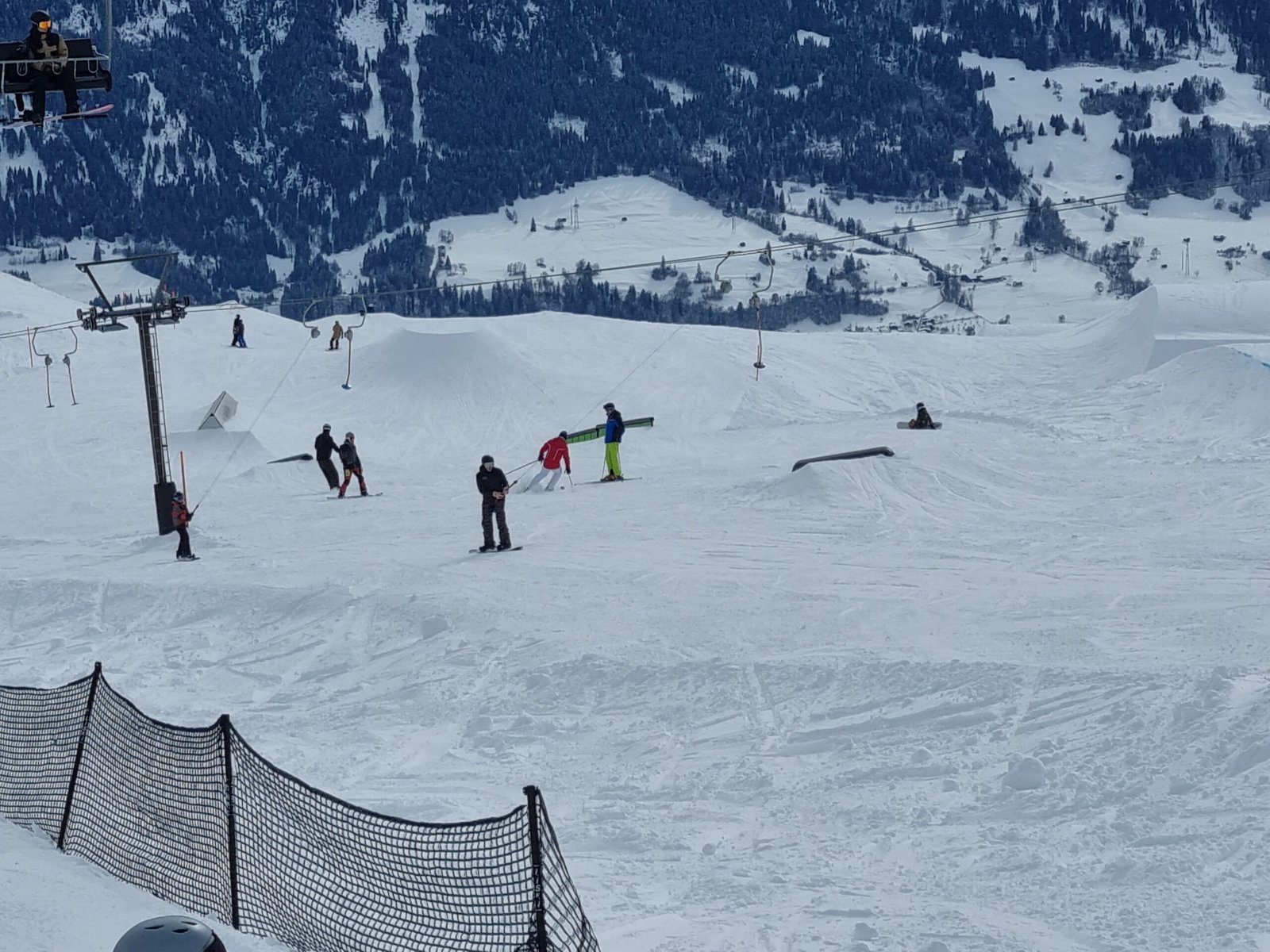 Laax Ski Resort 2026: The Freestyle Capital Guide (Lifts & Logistics)